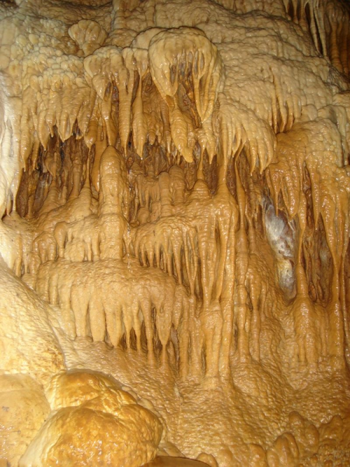 пещера Тут-Куш (кажется)