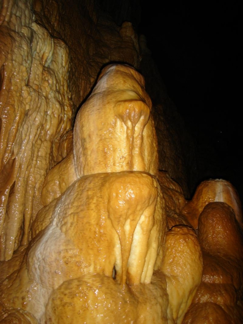 пещера Тут-Куш (кажется)